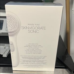 Mary Kay Skinvigorate Sonic Skincare Tool - Cream